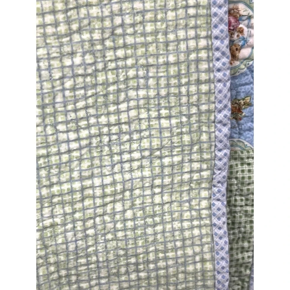 Beatrix Potter Peter Rabbit Baby‎ Quilt 42x36 Pastel Patchwork Nursery